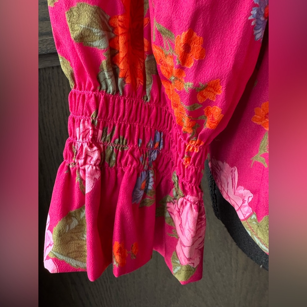 Ann Taylor Vibrant Floral Blouse XSP NWT - Picture 5 of 9